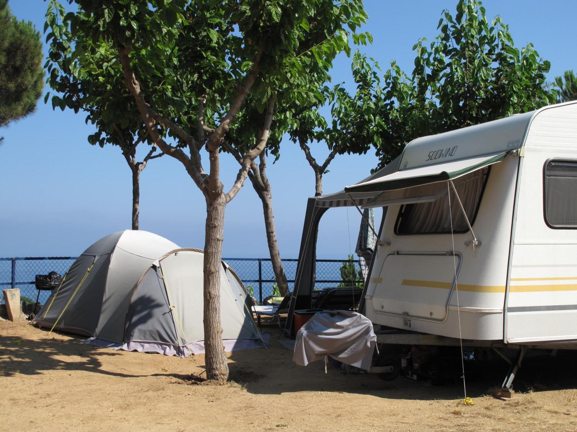 Camping Roca Grossa Калелья Екстер'єр фото