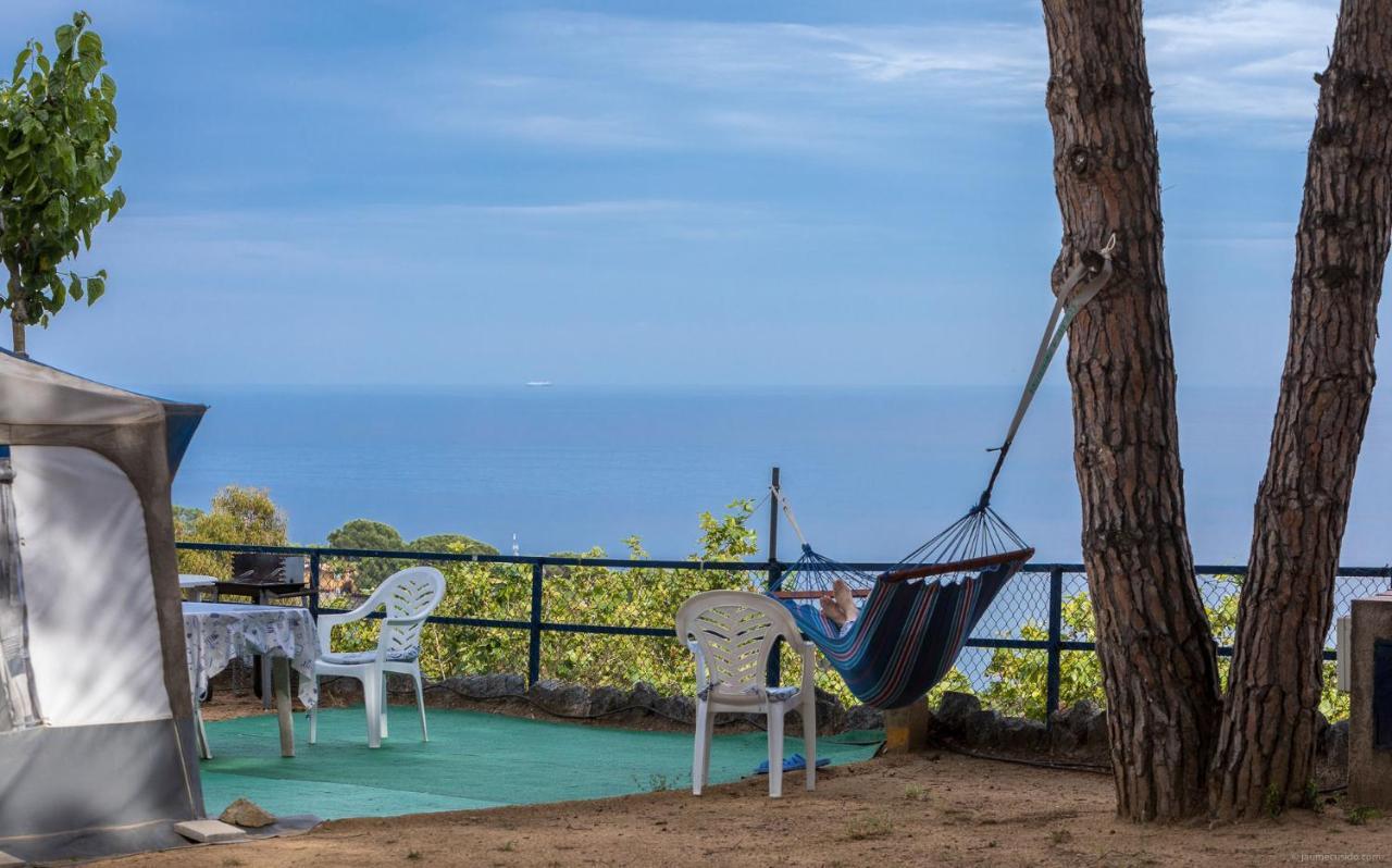 Camping Roca Grossa Калелья Екстер'єр фото